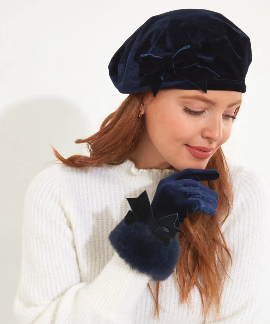 Joe Browns Gifts<After Dark Faux Fur Trim Gloves