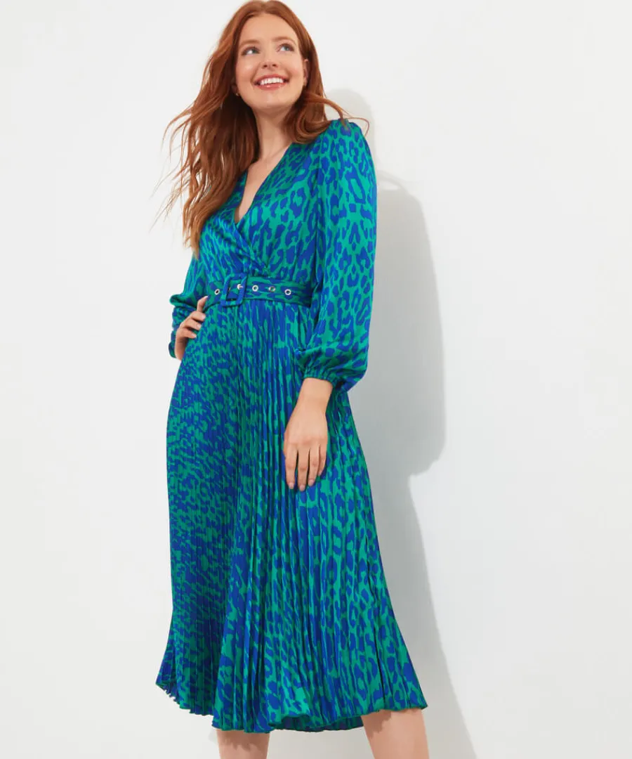 Joe Browns Dresses<Alluring Animal Satin Dress