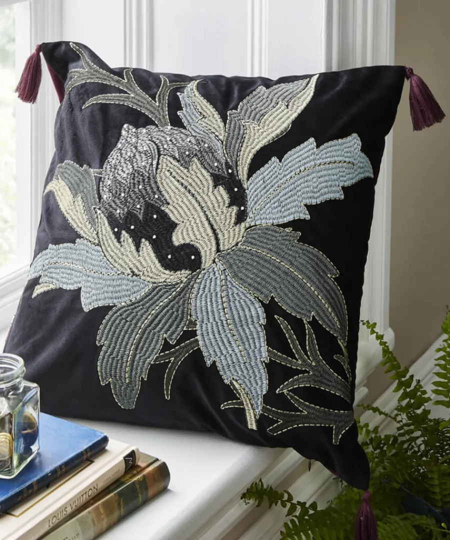 Joe Browns Nature Decor<Beautiful Beadwork Cushion