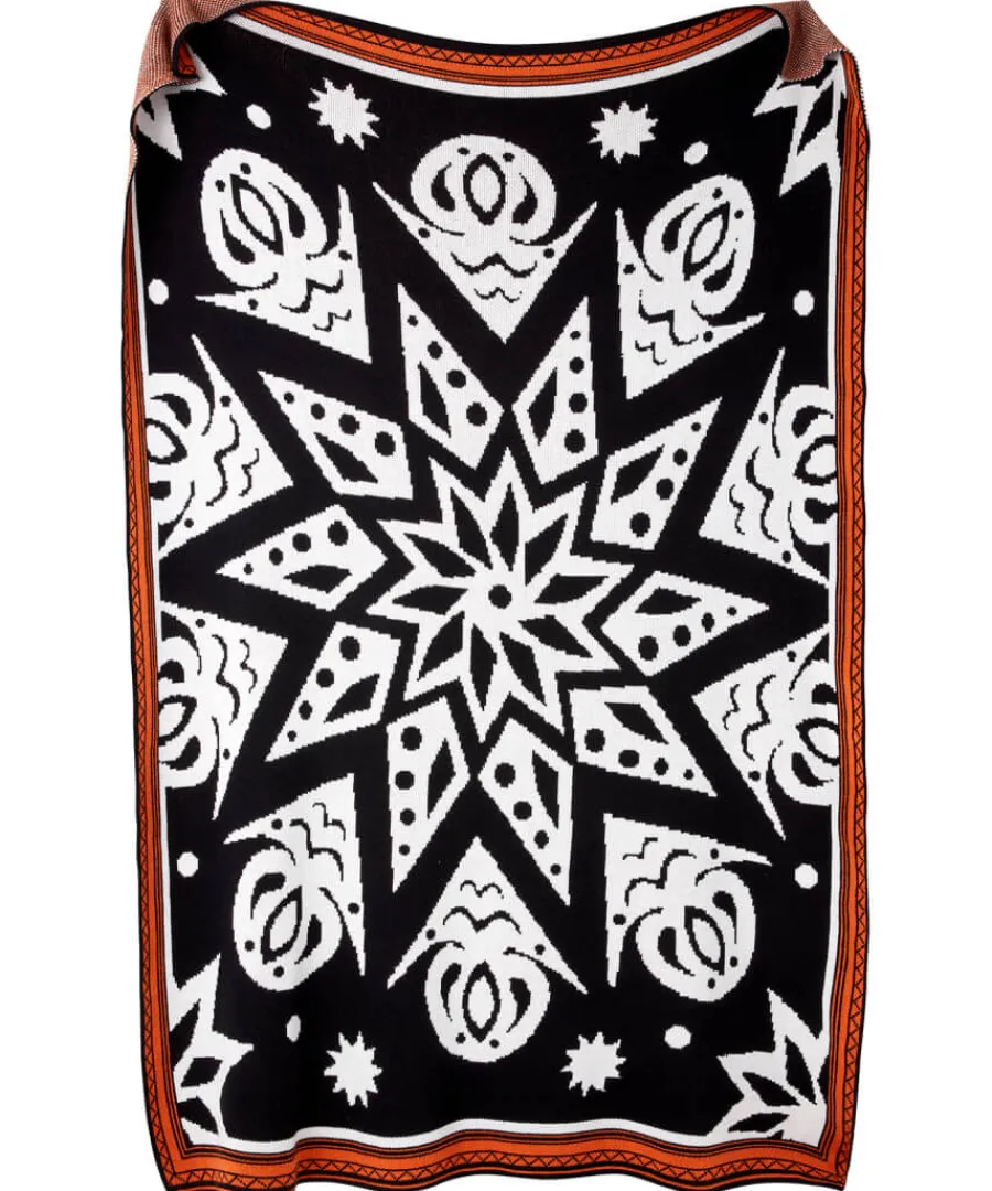 Joe Browns Gifts<Beautifully Geo Reversible Knitted Throw