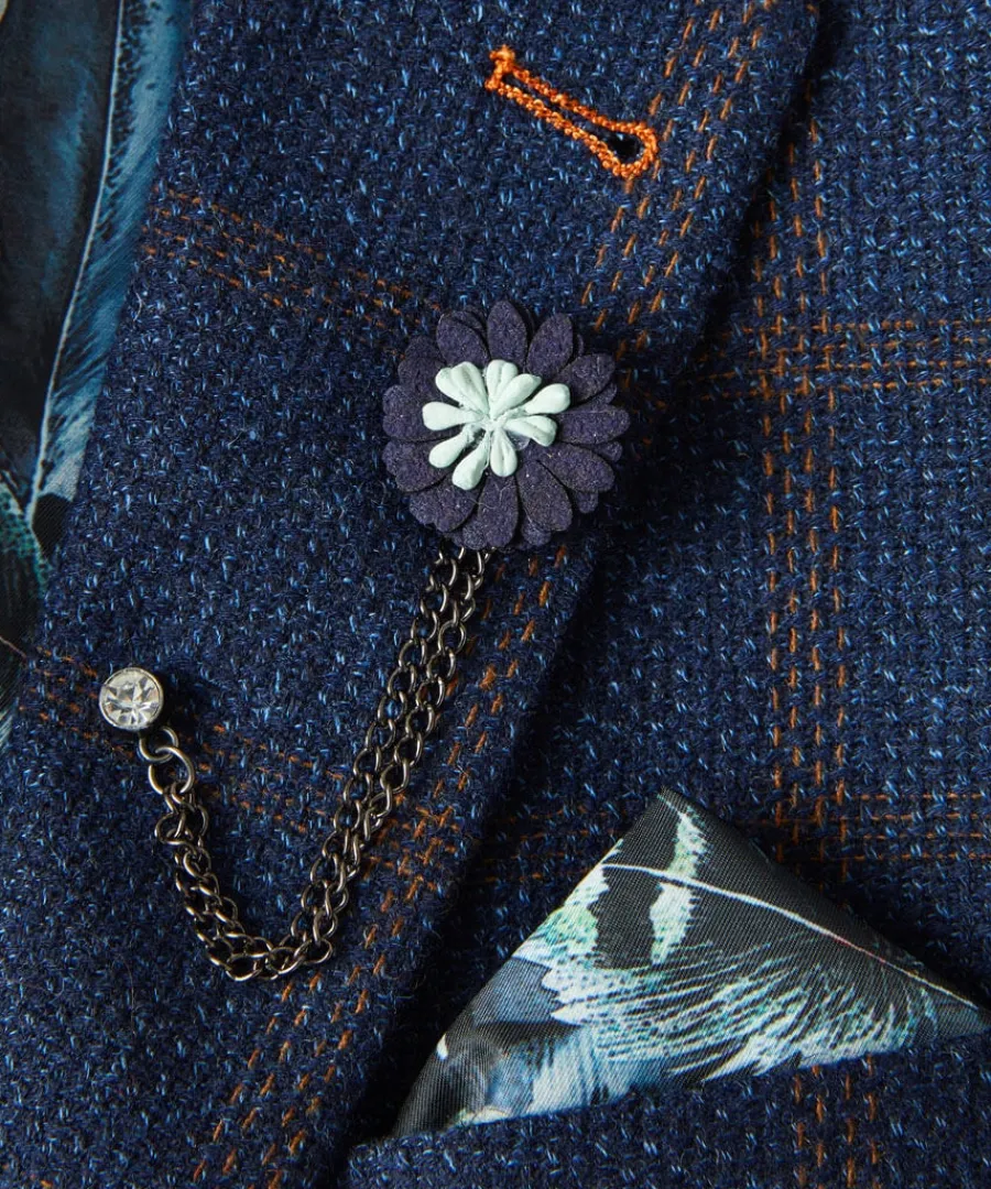 dapper_pocket_chain_pin_2.webp Joe Browns Accessories & Jewellery<Dapper Pocket Chain Pin