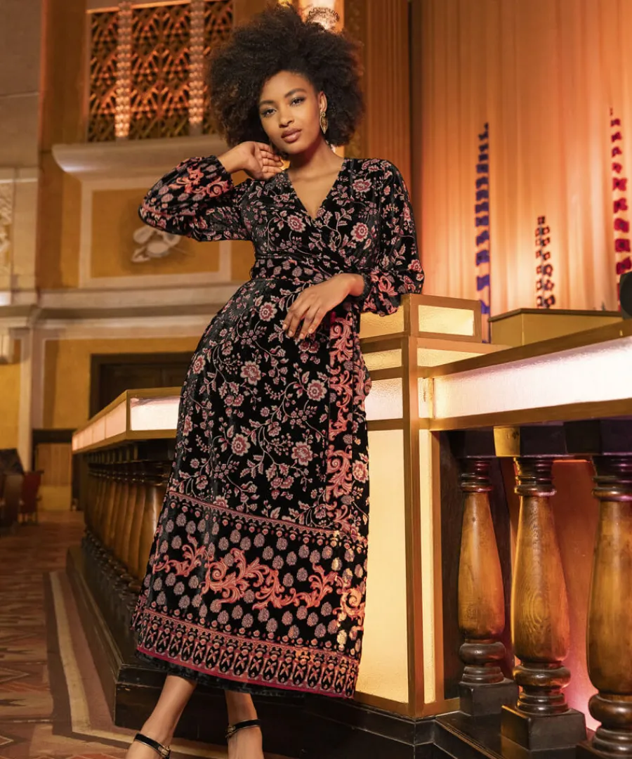 dramatically_different_devore_dress_2.webp Joe Browns Dresses<Dramatically Different Devore Dress