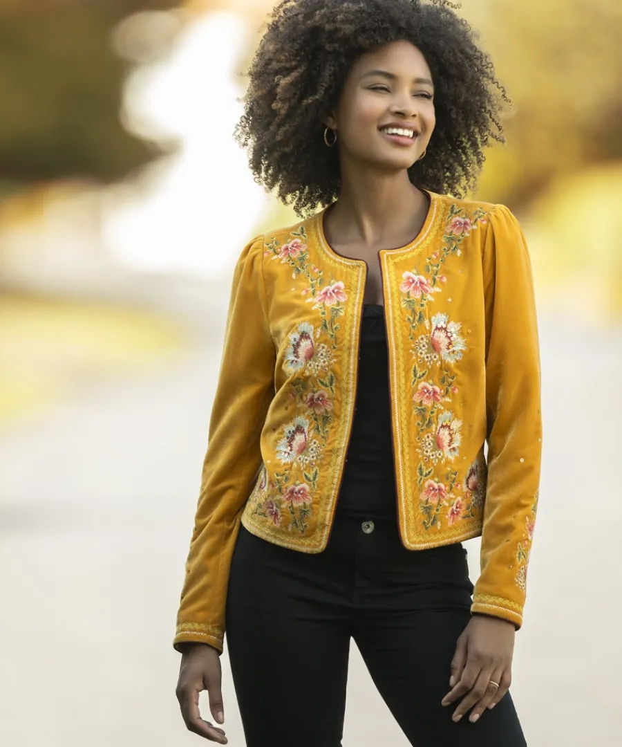 elegantly_embroidered_boutique_jacket_2.webp Joe Browns Coats & Jackets<Elegantly Embroidered Boutique Jacket