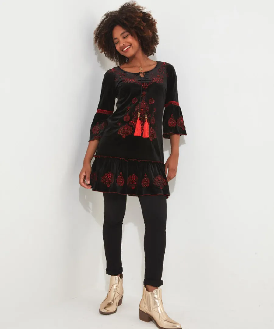 evie_embroidered_tunic_3.webp Joe Browns Dresses<Evie Embroidered Tunic