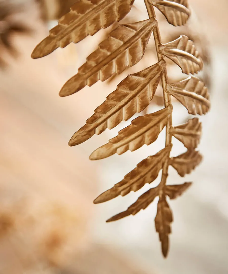 extravagant_palm_leaf_table_lamp_3.webp Joe Browns Lighting & Lamps<Extravagant Palm Leaf Table Lamp