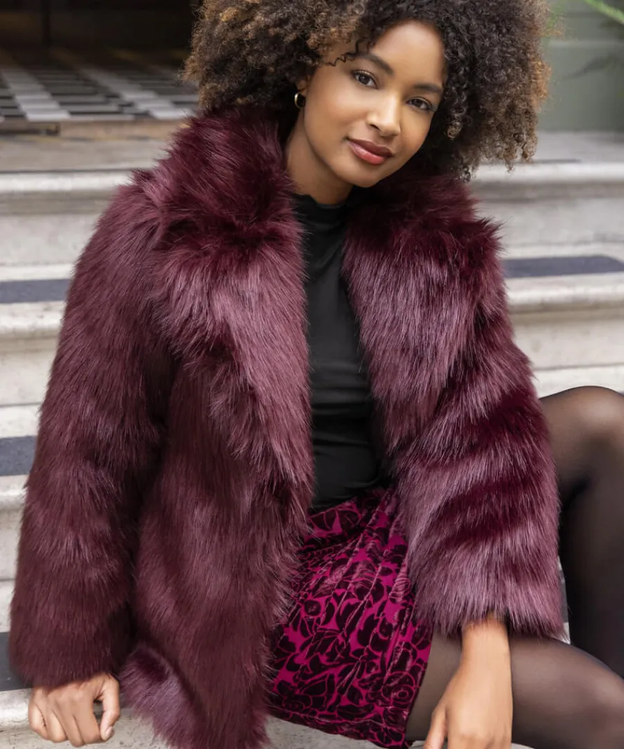 fabulous_faux_fur_coat_6.webp Joe Browns Coats & Jackets<Fabulous Faux Fur Coat