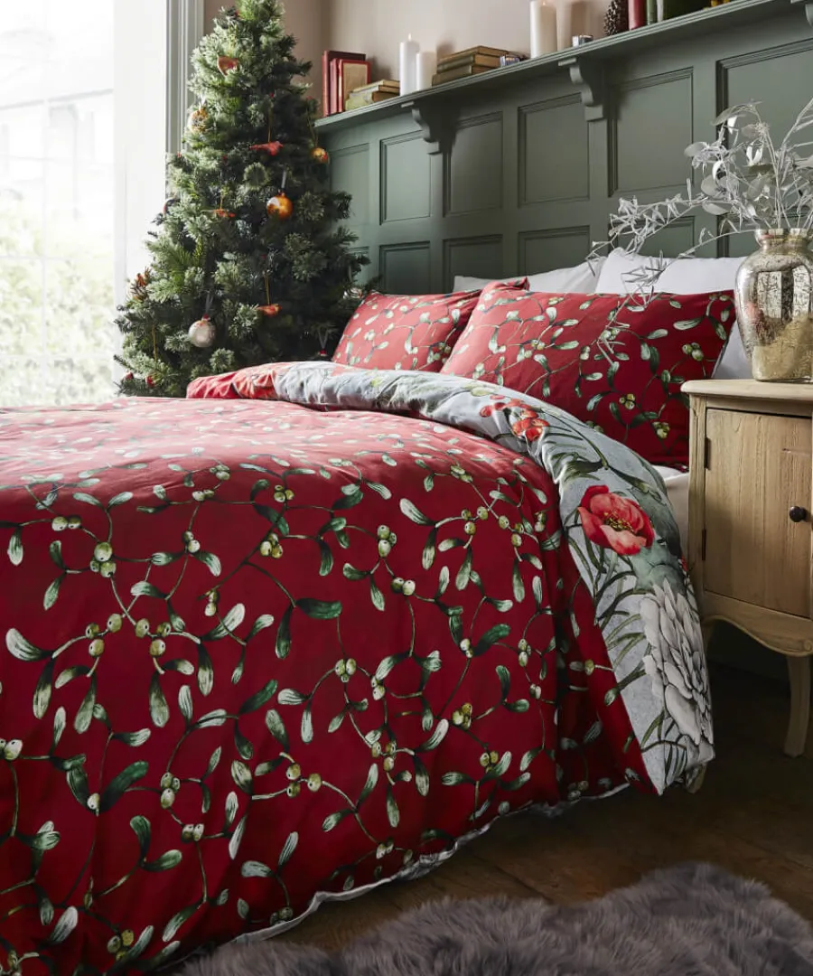 fabulous_festive_stag_bed_set_3.webp Joe Browns Christmas Decorations<Fabulous Festive Stag Bed Set