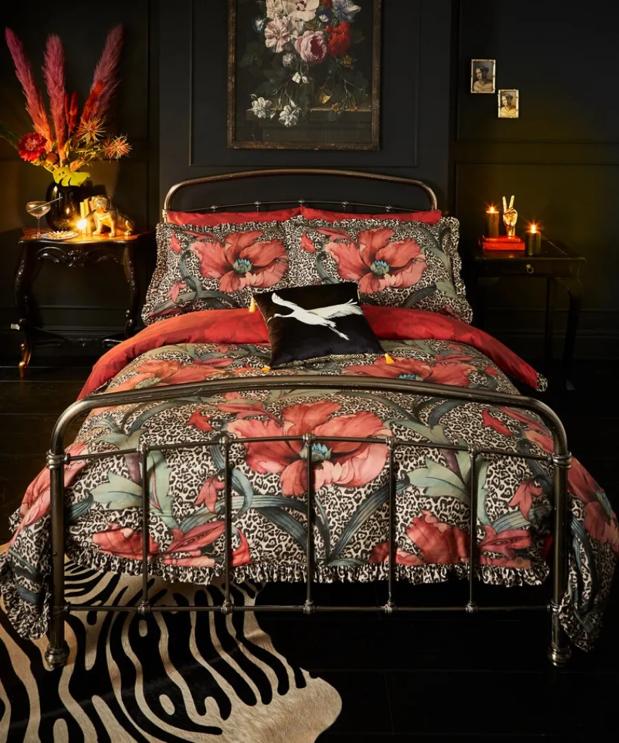 funky_floral_leopard_reversible_bed_set_2.webp Joe Browns Bedding<Funky Floral Leopard Reversible Bed Set
