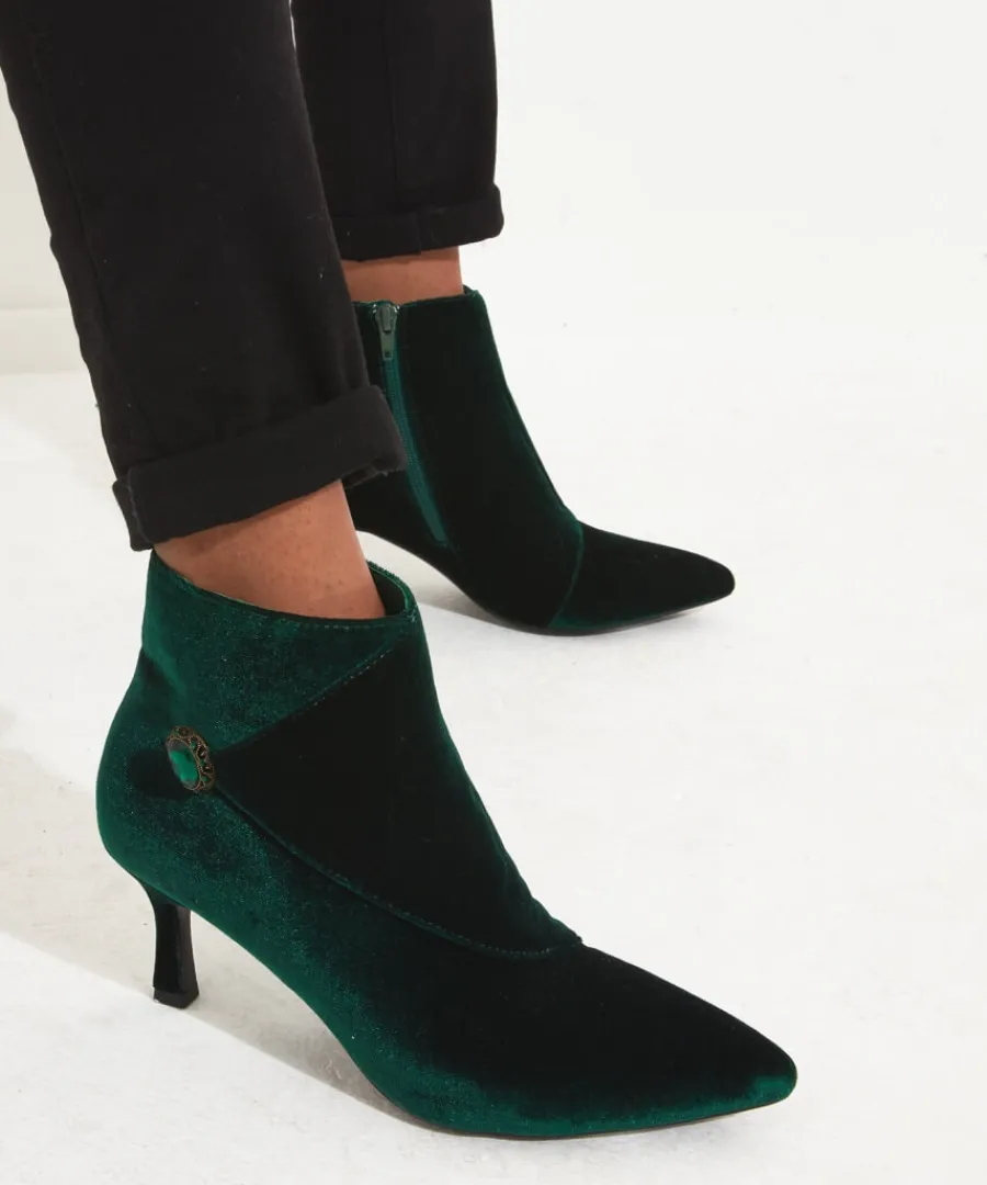 glamorous_jewel_trim_boots_1.webp Joe Browns Boots & Shoes<Glamorous Jewel Trim Boots