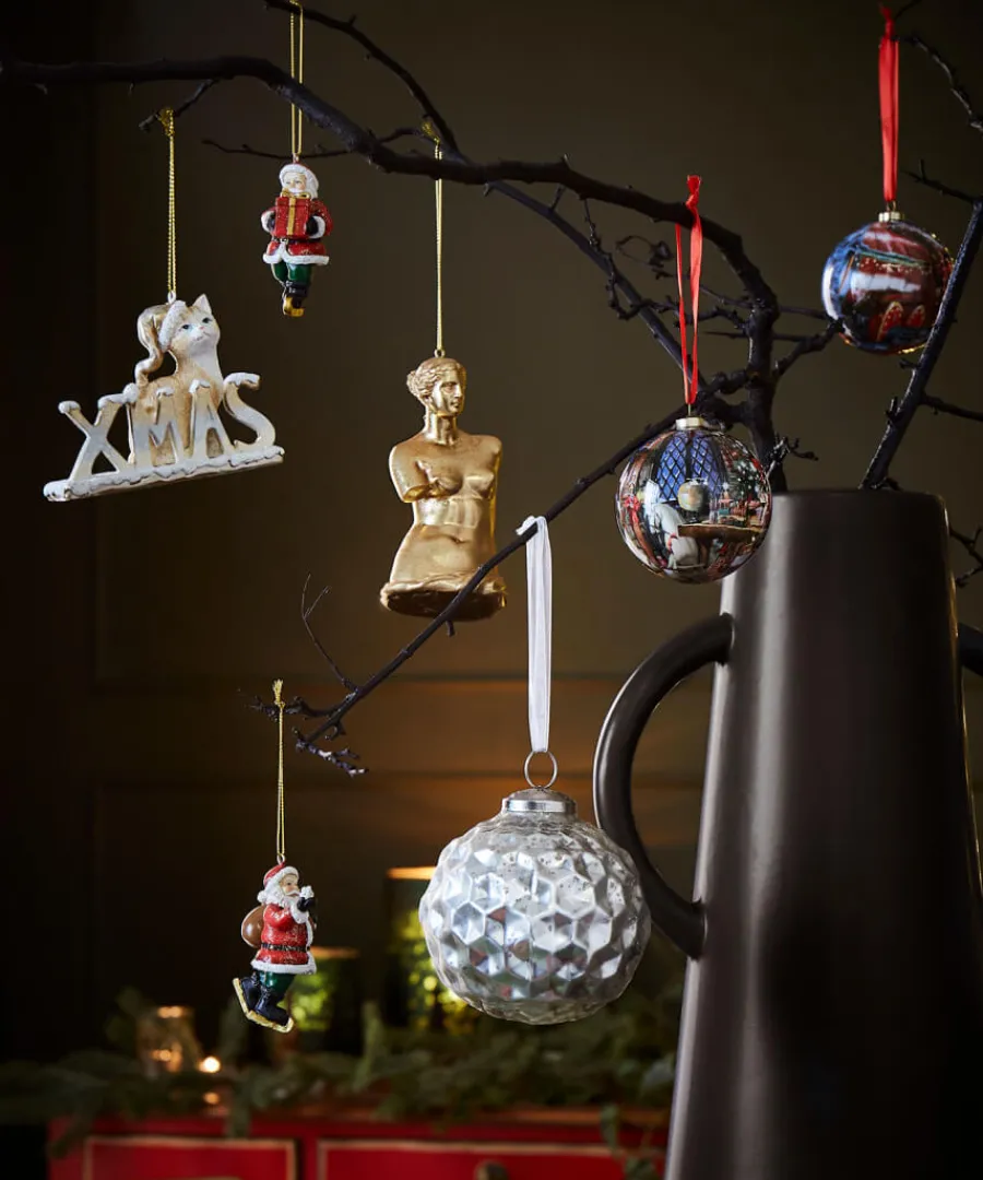gold_body_bauble_4.webp Joe Browns Gifts<Gold Body Bauble