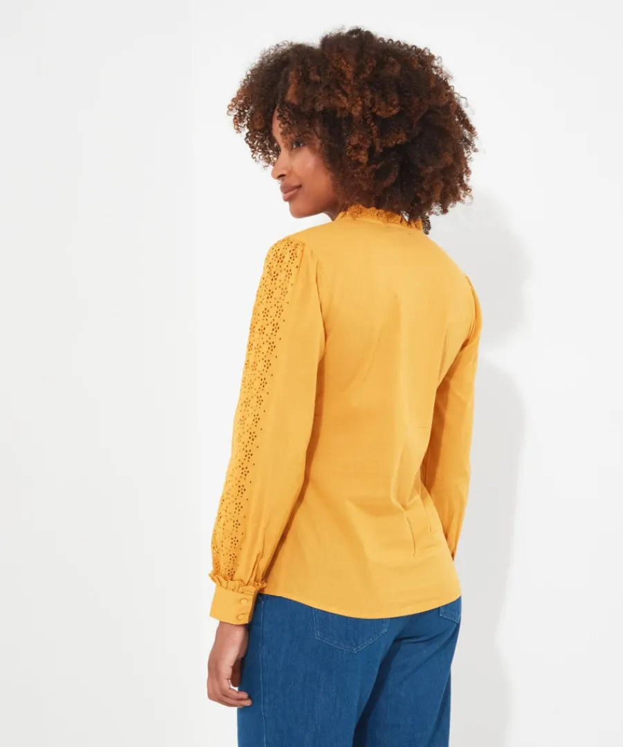 gorgeous_broderie_blouse_4.webp Joe Browns Tops& Tunics & Shirts<Gorgeous Broderie Blouse