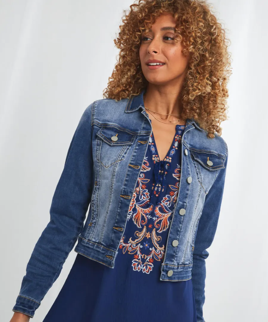 joes_essential_denim_jacket_2.webp Joe Browns Coats & Jackets<Joe'S Essential Denim Jacket