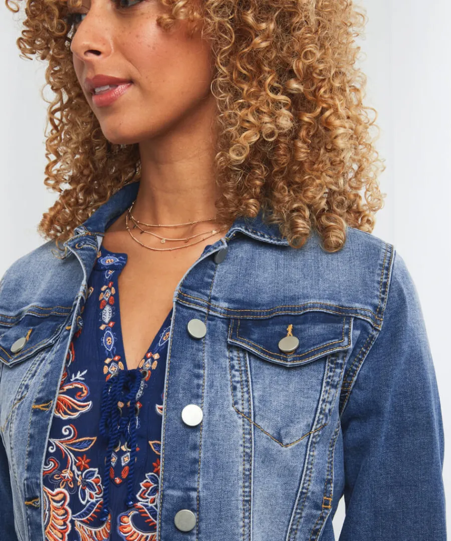 joes_essential_denim_jacket_4.webp Joe Browns Coats & Jackets<Joe'S Essential Denim Jacket