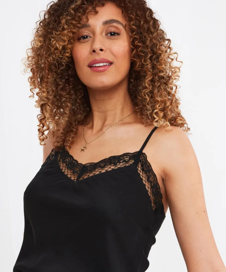 lace_trim_cami_vest_4.webp Joe Browns Tops& Tunics & Shirts<Lace Trim Cami Vest