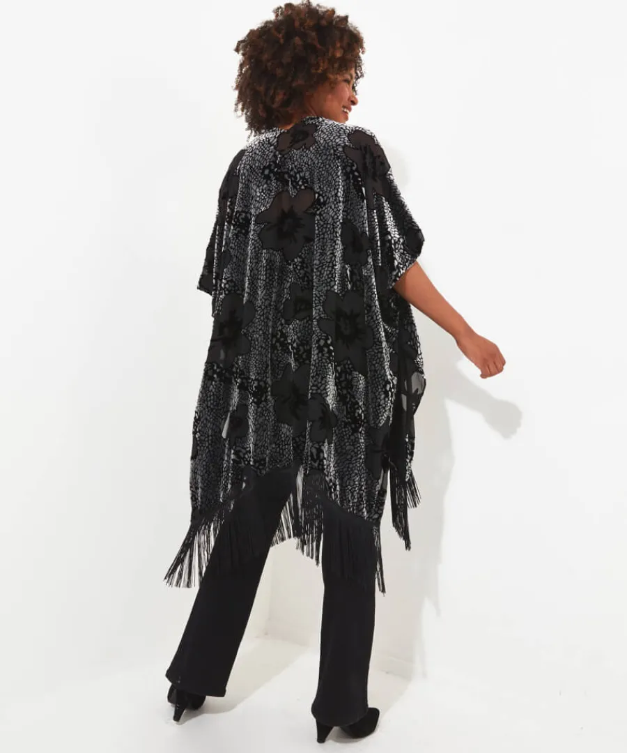 lara_burn_out_tassel_kimono_4.webp Joe Browns Gifts<Lara Burn Out Tassel Kimono