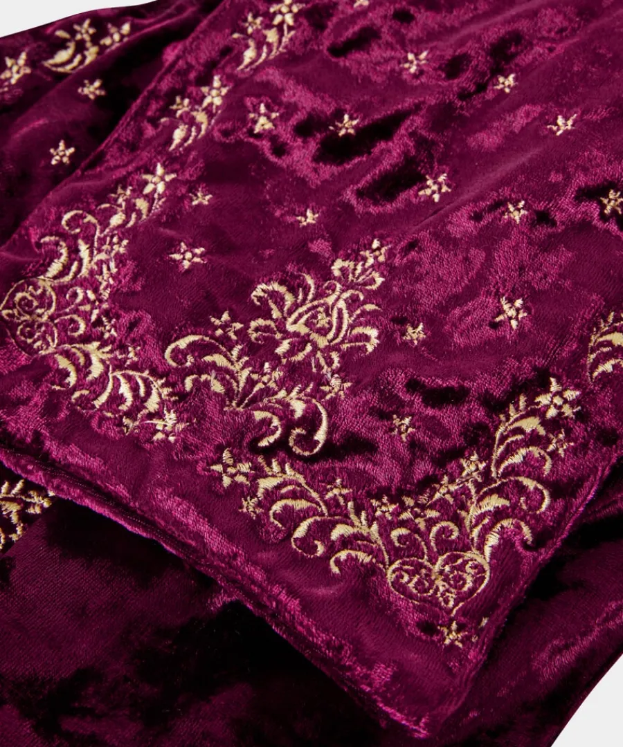 make_a_wish_velvet_scarf_2.webp Joe Browns Gifts<Make A Wish Velvet Scarf