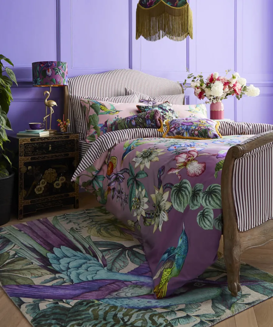 marvellous_mirrored_bird_reversible_bed_set_2.webp Joe Browns Bedding<Marvellous Mirrored Bird Reversible Bed Set