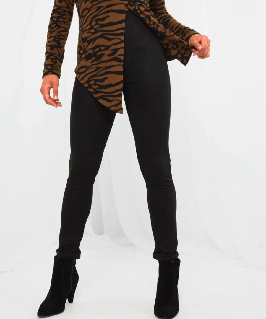 our_favourite_suedette_leggings_2.webp Joe Browns Jeans & Trousers<Our Favourite Suedette Leggings