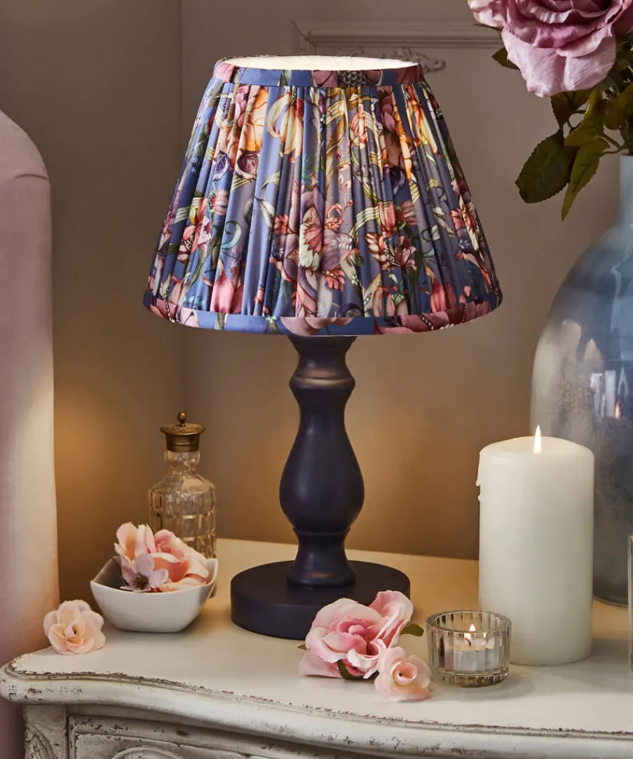 pair_of_nouveau_printed_bedside_lamps_2.webp Joe Browns Lighting & Lamps<Pair Of Nouveau Printed Bedside Lamps