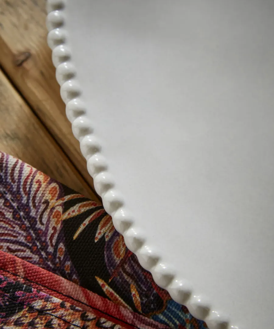 set_of__organic_beaded_dinner_plates_2.webp Joe Browns Home Accessories<Set Of 4 Organic Beaded Dinner Plates
