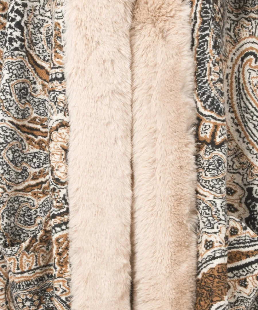 Joe Browns Knitwear & Cardigans<Tell All Faux Fur Wrap