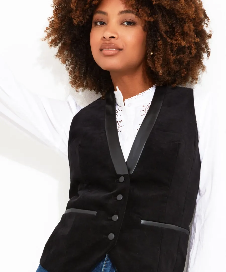 very_velvet_waistcoat_5.webp Joe Browns Coats & Jackets<Very Velvet Waistcoat