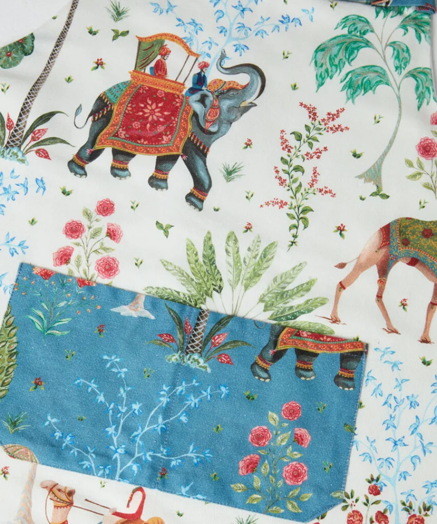 wanderlust_apron_2.webp Joe Browns Tableware & Dining<Wanderlust Apron